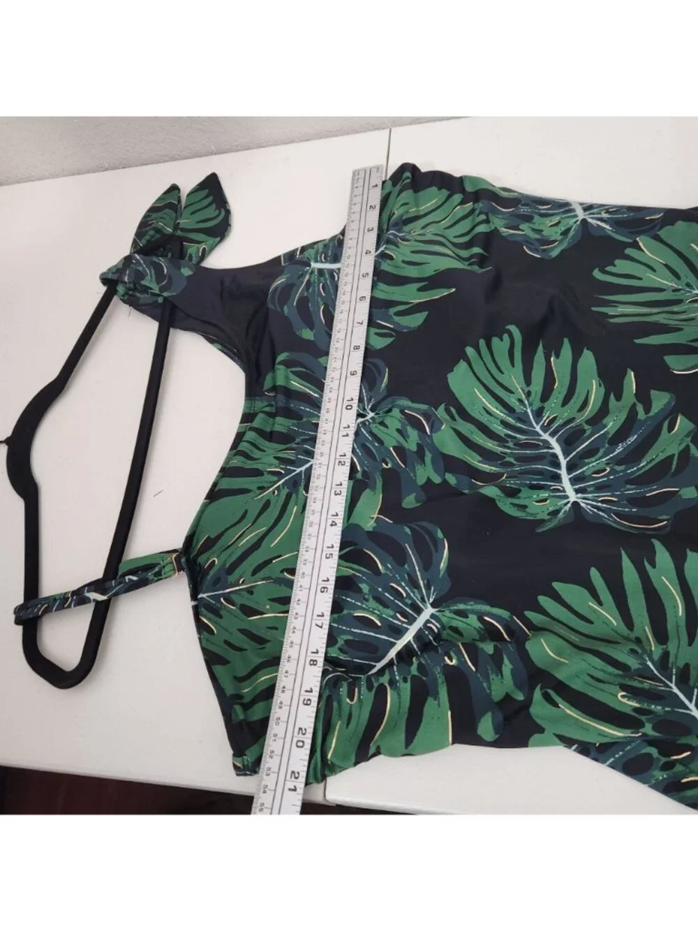 Avenue Swimsuit Womens Plus-Size 26W One-Shoulder Palm Leaf Print Green New